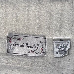 Sarah Bentley White Zip Up Sweater